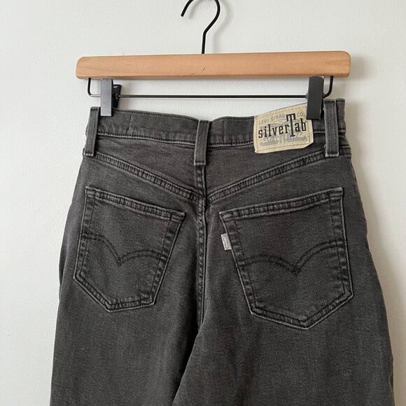 Levi's Silvertab High Waisted Mom Jeans Gray Women's Size 27 - Picture 9 of 12